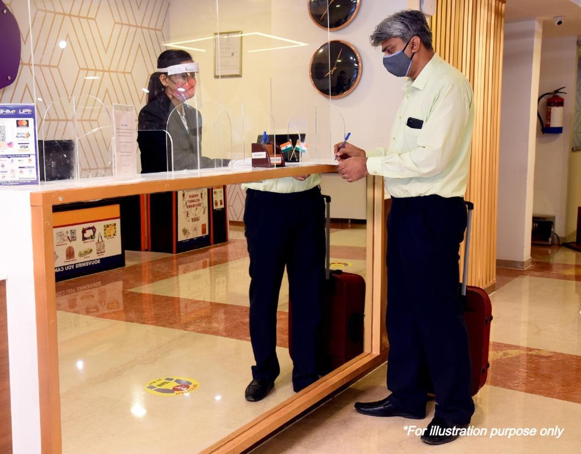 Hotel Oyo Rose Residency Near Dwarka Sector 9 Metro Station Nové Dillí Exteriér fotografie
